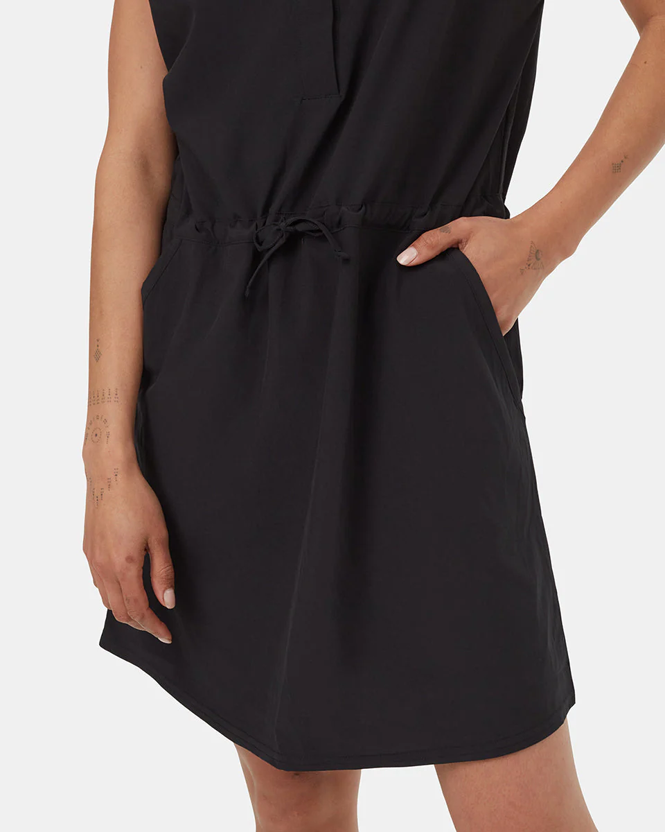 InMotion Shortsleeve Dress - Image 4